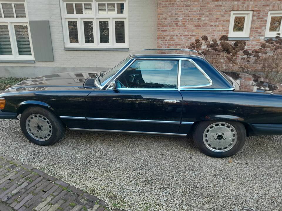 Bild 4/8 von Mercedes-Benz 450 SL (1975)