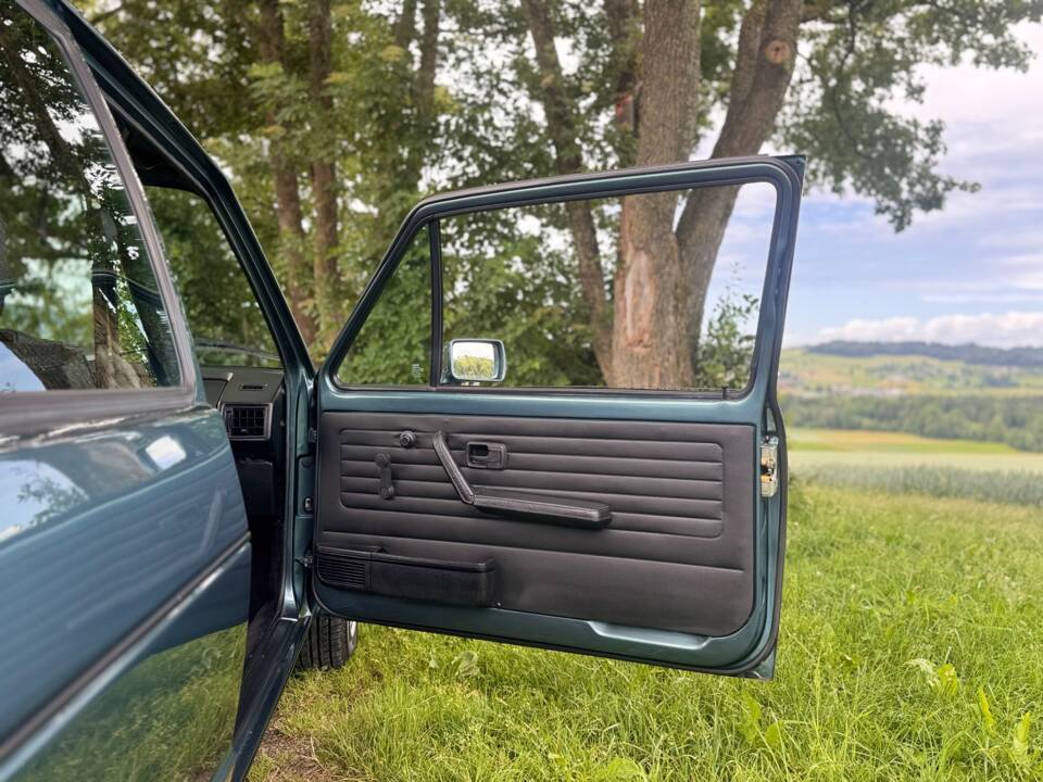 Afbeelding 15/18 van Volkswagen Golf Mk I GTI Pirelli 1.8 (1983)