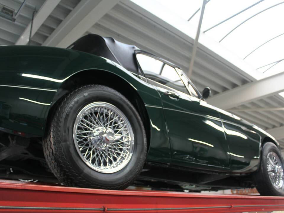 Afbeelding 10/50 van Austin-Healey 3000 Mk III (BJ8) (1966)