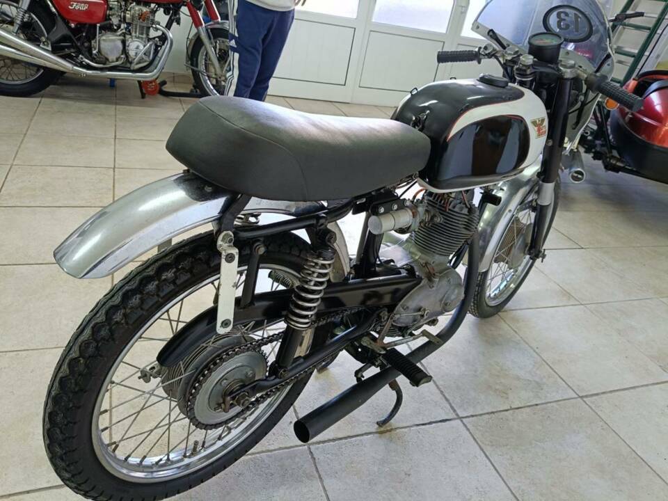 Immagine 8/26 di Moto Morini Corsaro 125 (1961)