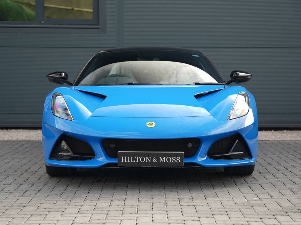 Image 7/50 of Lotus Emira "First Edition" (2022)