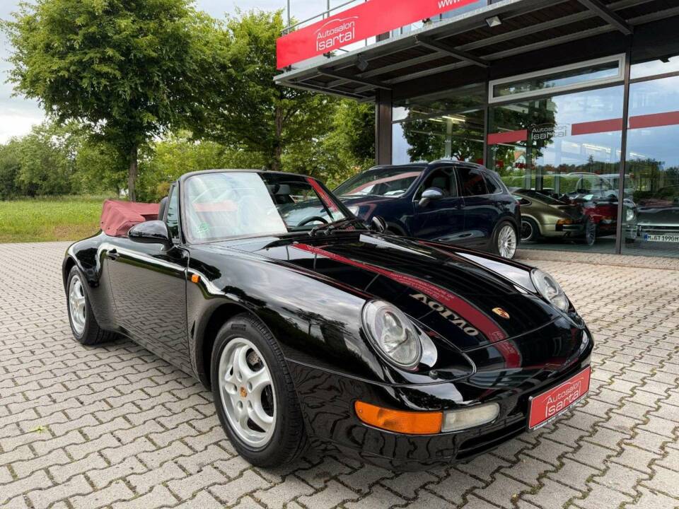 Image 20/39 of Porsche 911 Carrera (1997)
