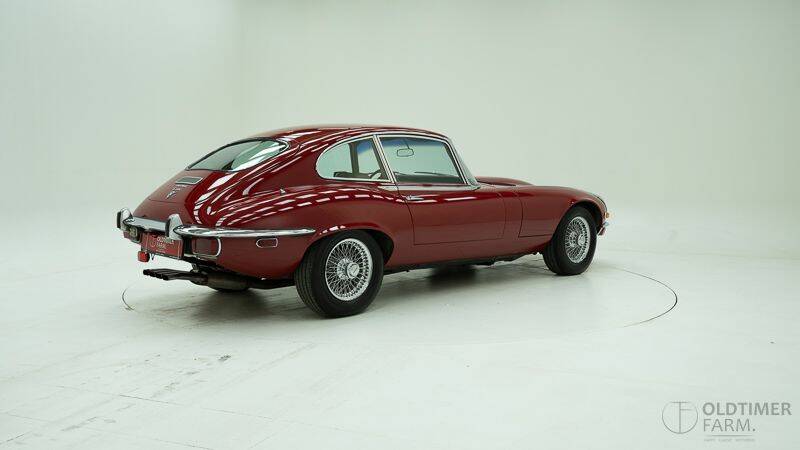 Imagen 2/15 de Jaguar E-Type V12 (2+2) (1973)