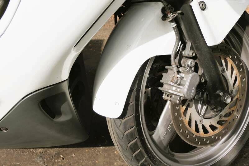 Immagine 10/21 di Honda ST 1100 Pan European (1998)
