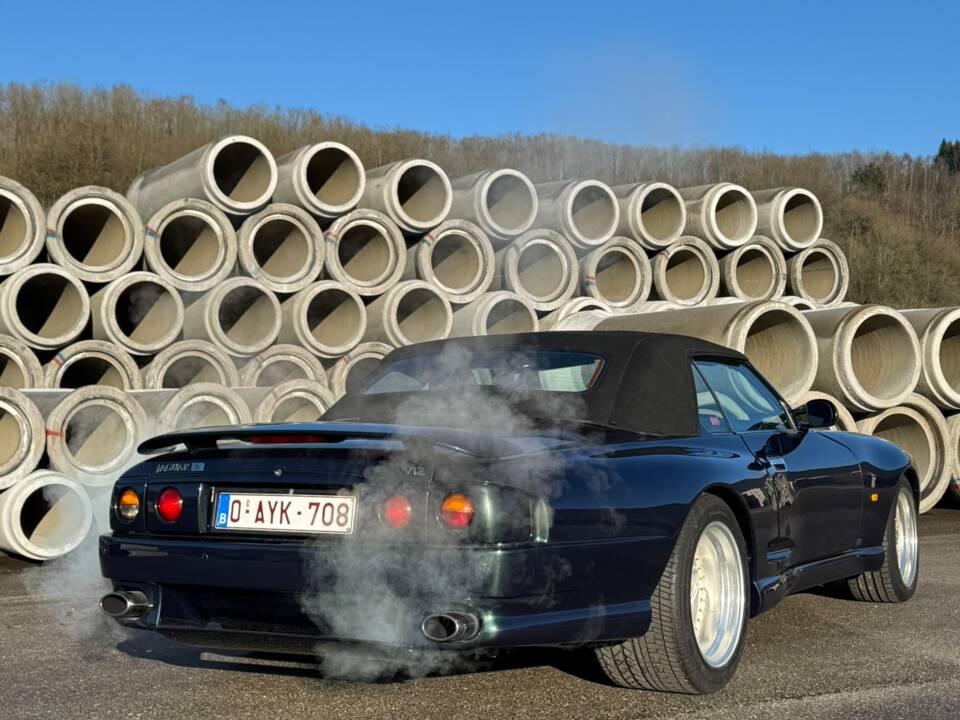 Image 3/6 de Jaguar XJS 5.3 V12 (1995)
