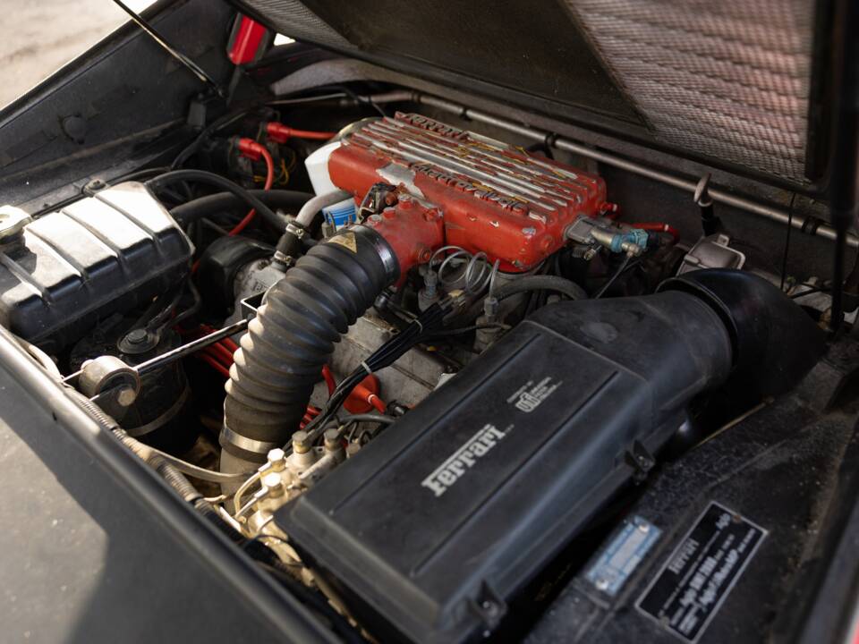 Bild 33/50 von Ferrari 308 GTBi Quattrovalvole (1983)