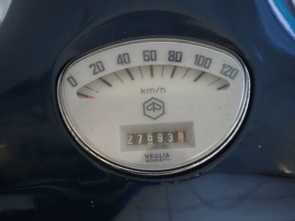 Image 9/28 of Piaggio Vespa 125 Primavera (1974)