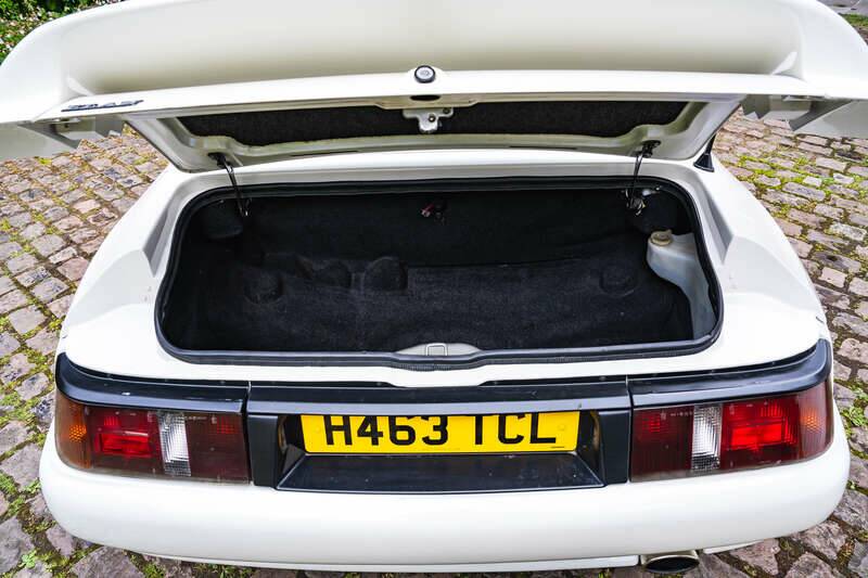 Bild 33/50 von Lotus Elan (1991)