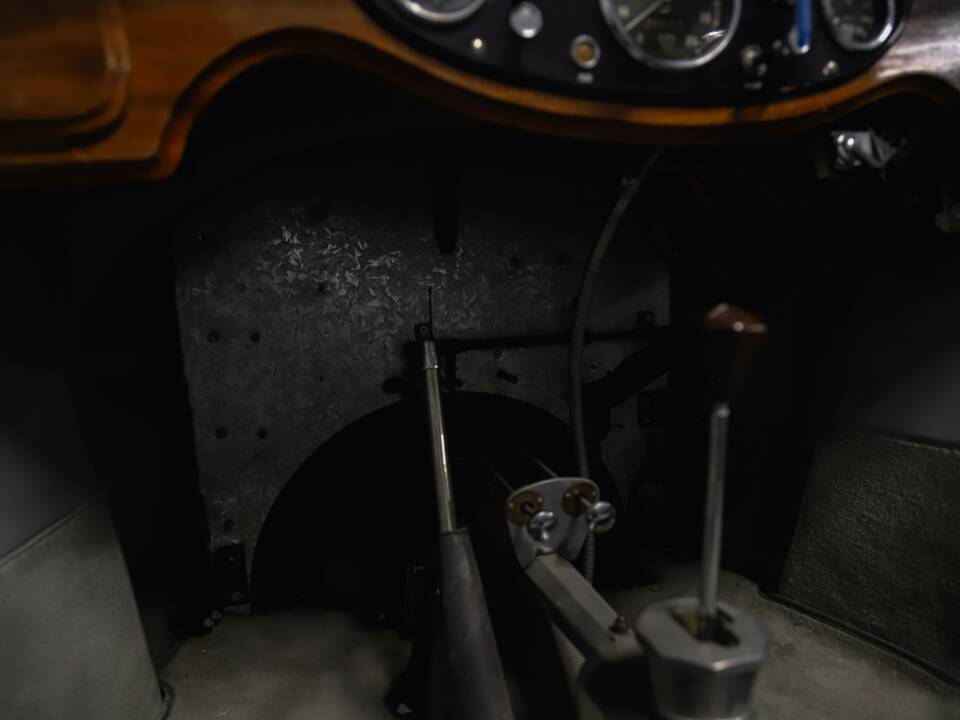 Image 54/66 of MG J1 Midget (1932)