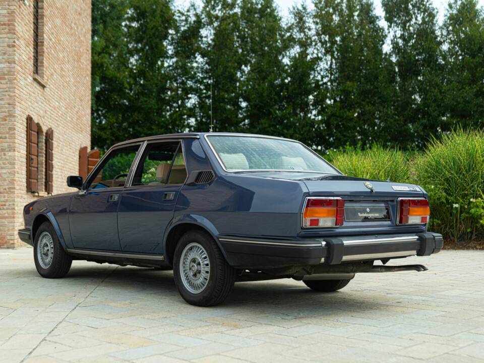 Image 7/50 of Alfa Romeo Alfa 6 - 2.5 (1979)