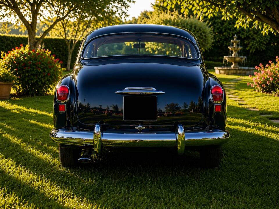 Immagine 3/17 di Alfa Romeo 1900 Super Berlina (1954)