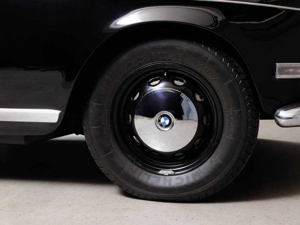 Immagine 16/29 di BMW 503 (1958)