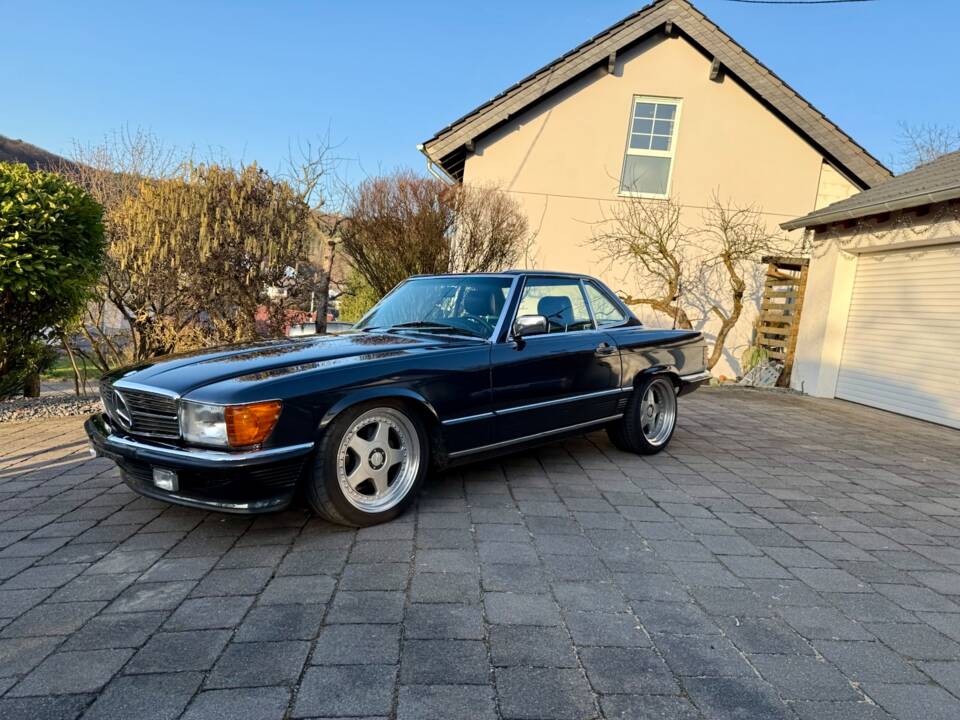 Image 4/12 of Mercedes-Benz 300 SL (1989)