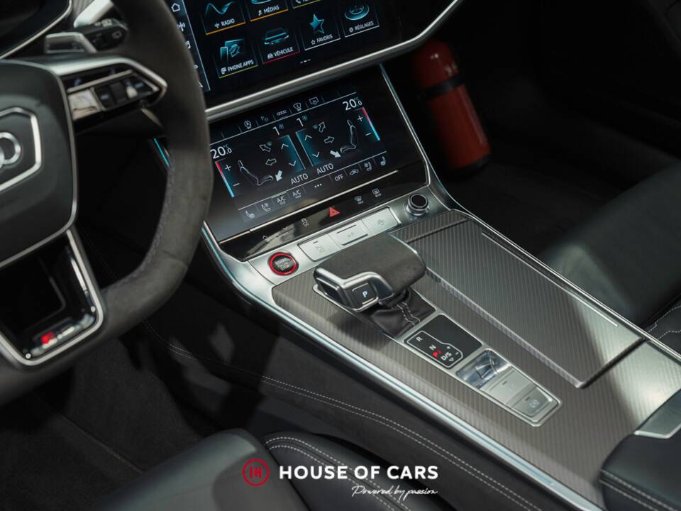 Immagine 21/24 di Audi RS6 Avant (2023)