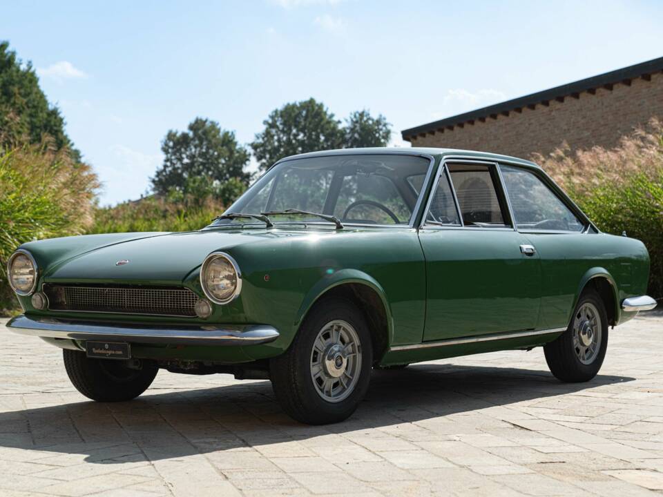 Image 1/50 of FIAT 124 Sport Coupe (1969)