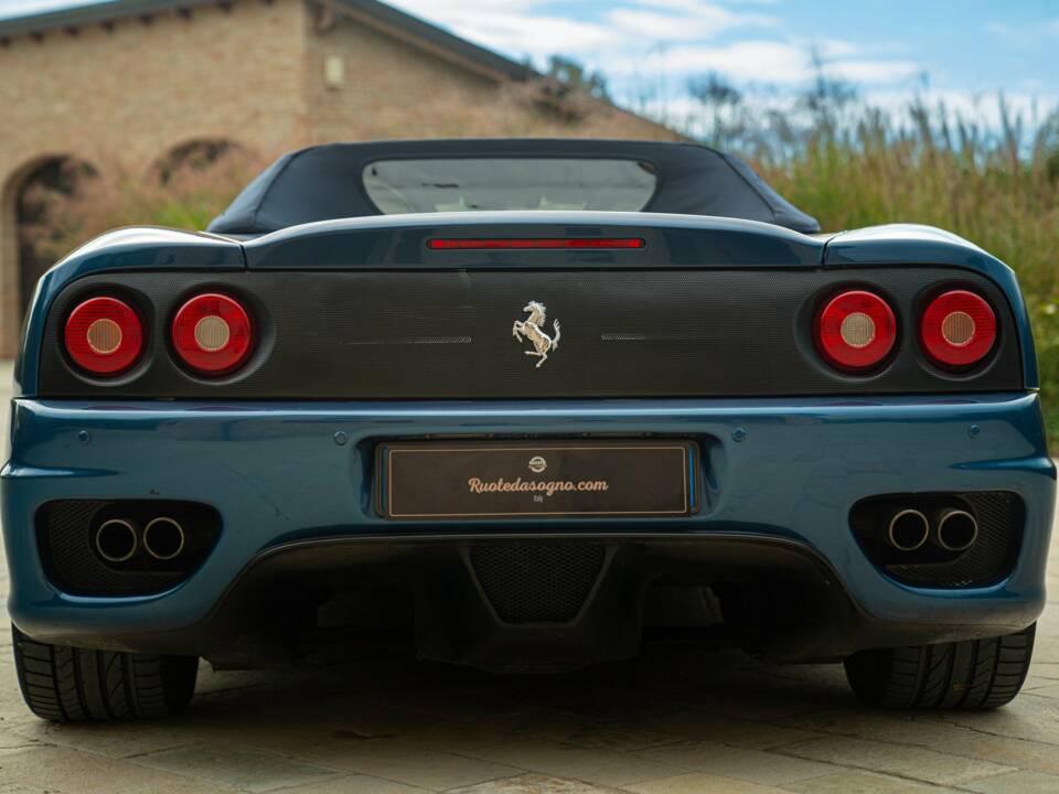 Immagine 8/50 di Ferrari 360 Spider (2002)