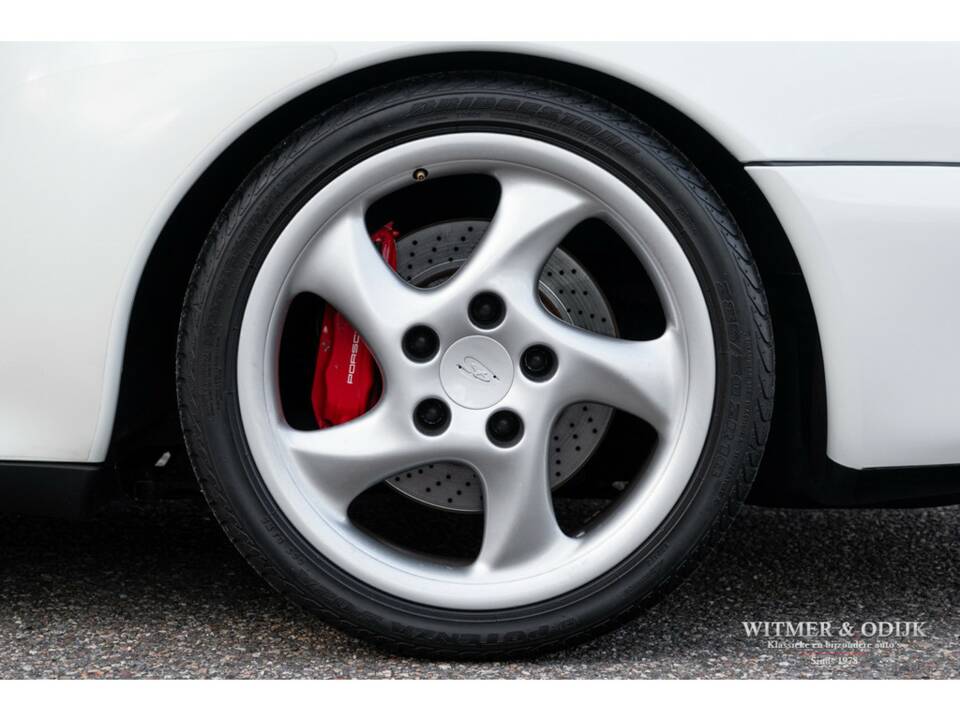 Bild 25/36 von Porsche 911 Carrera 4S (1996)