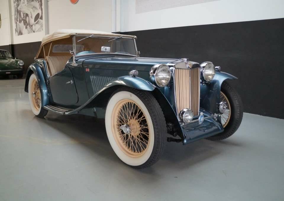 Image 22/50 of MG TC (1948)