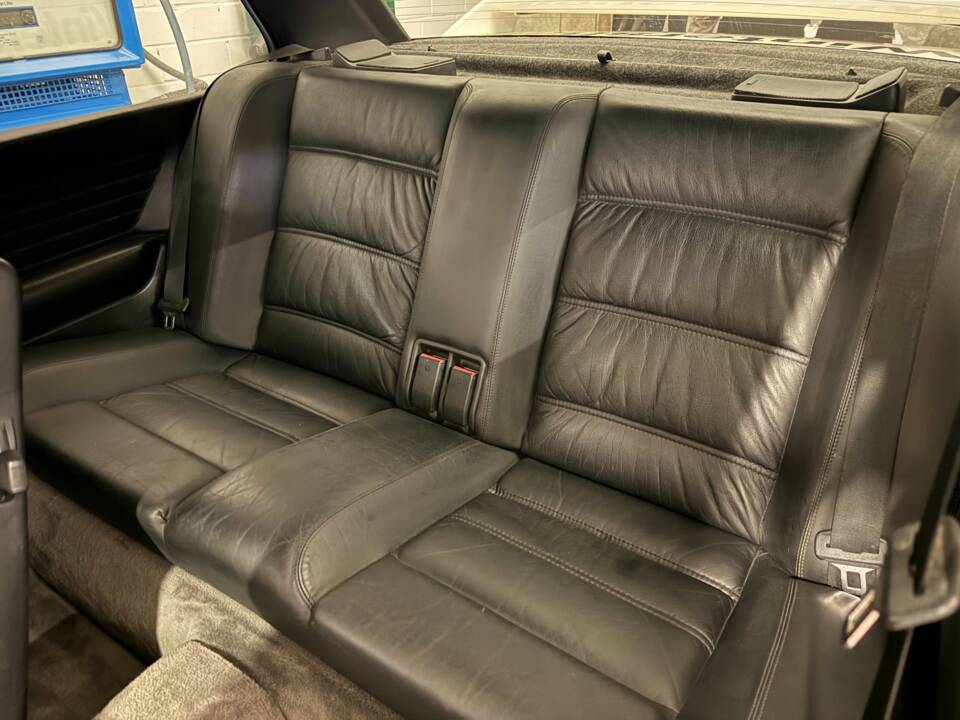 Image 14/20 of BMW M3 (1991)