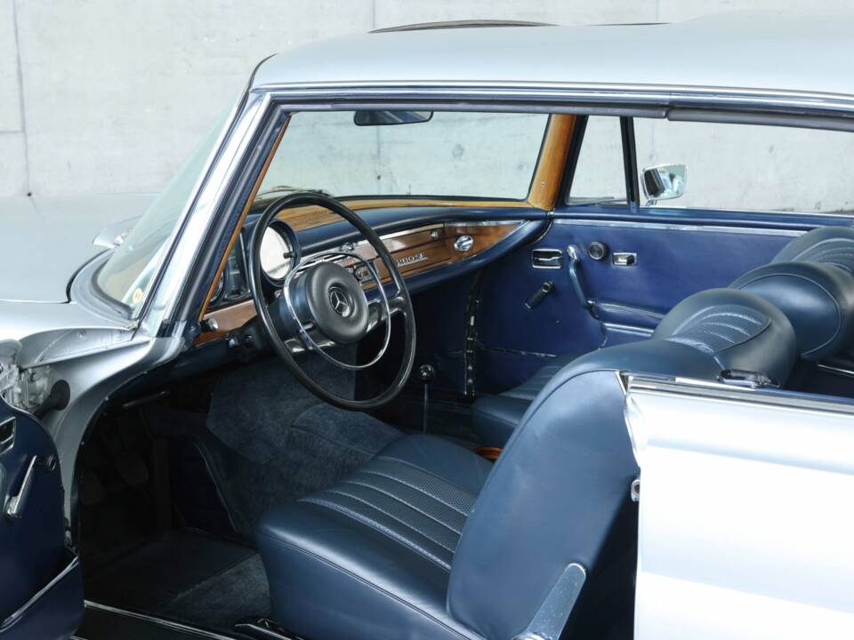 Afbeelding 19/50 van Mercedes-Benz 280 SE (1968)