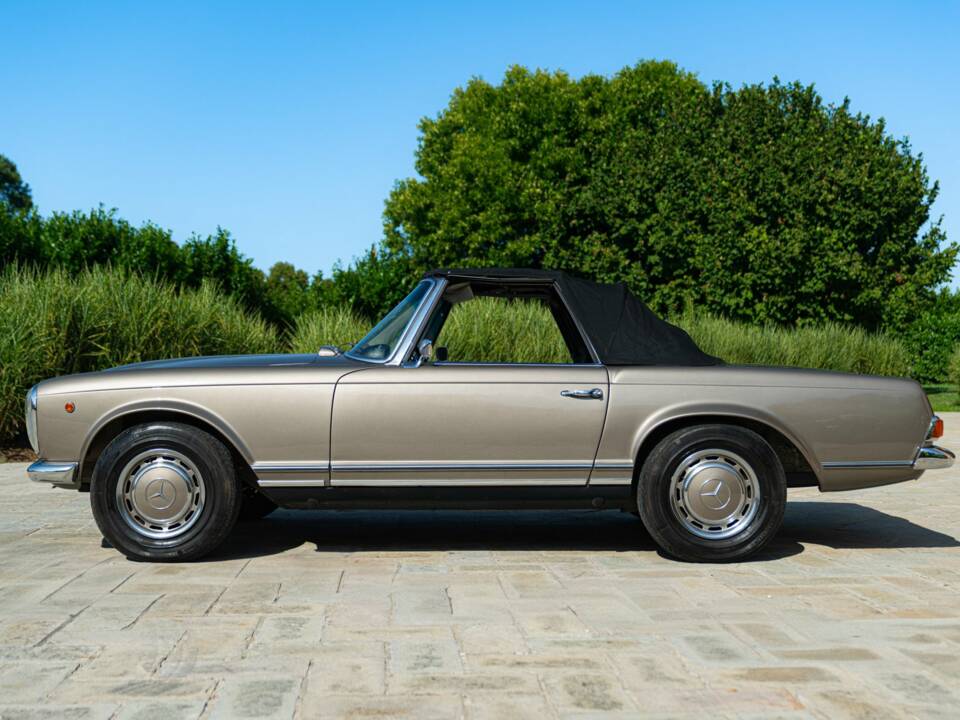 Immagine 12/50 di Mercedes-Benz 280 SL (1969)