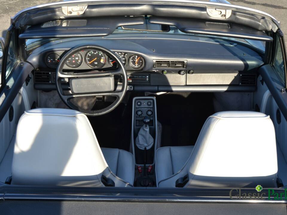 Image 42/50 of Porsche 911 Carrera 3.2 (1987)