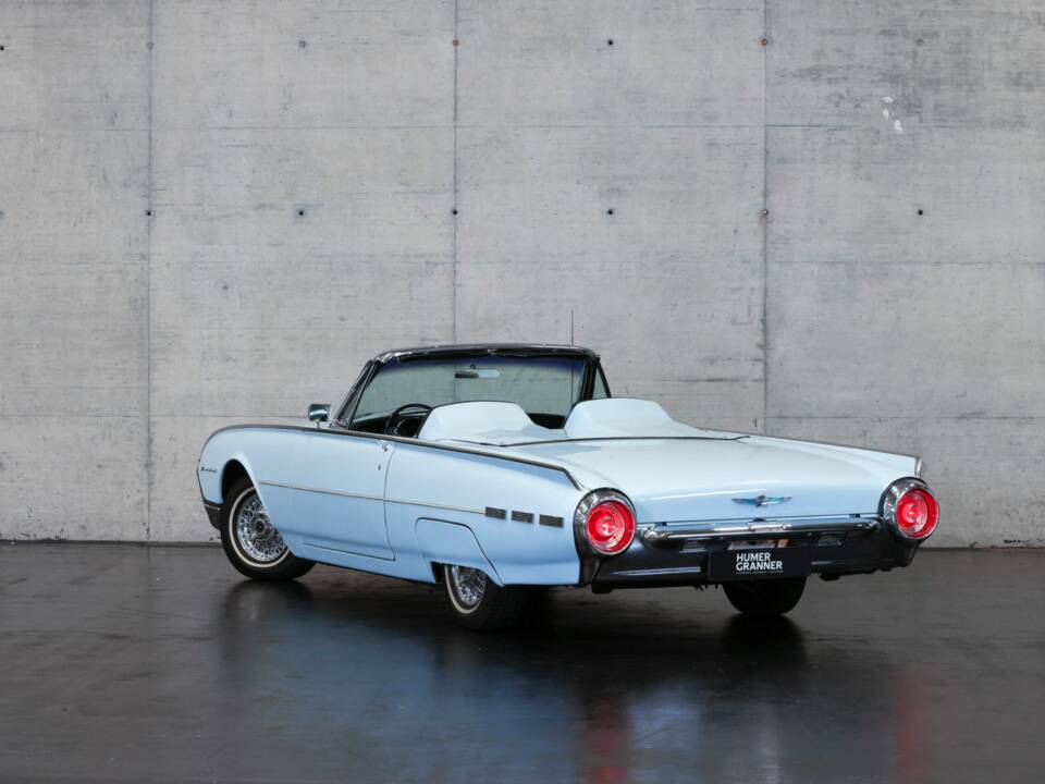 Immagine 3/50 di Ford Thunderbird (1962)