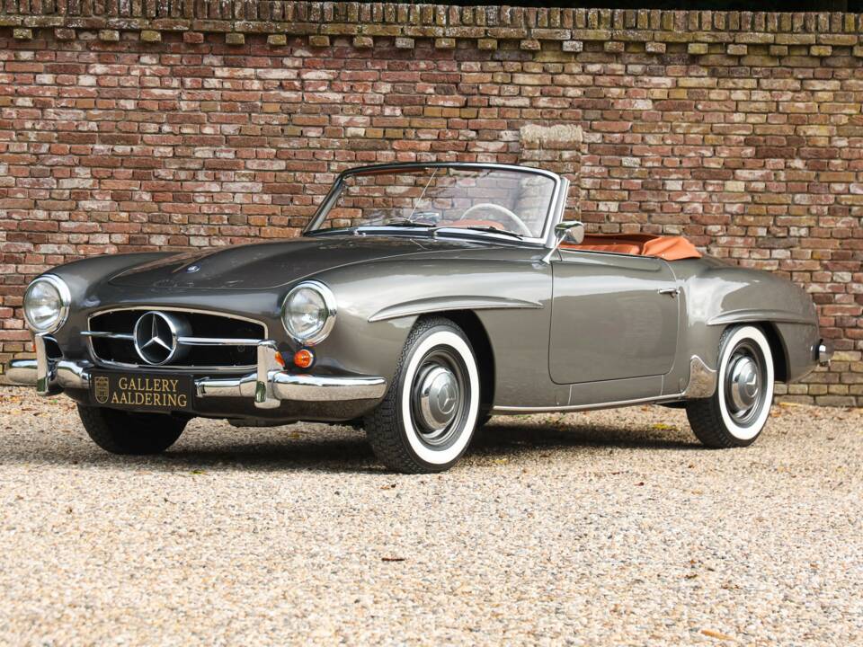 Image 10/50 of Mercedes-Benz 190 SL (1960)