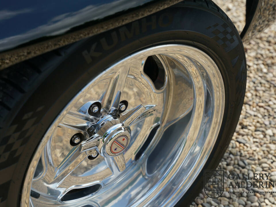 Image 31/50 of Chevrolet Corvette Sting Ray Convertible (1964)