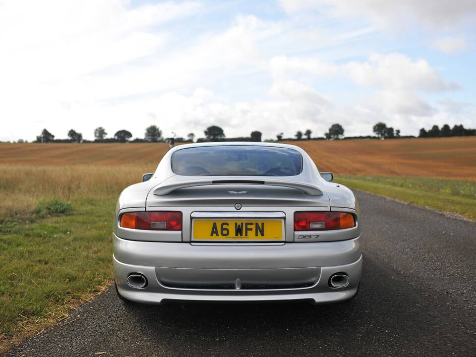 Immagine 14/33 di Aston Martin DB 7 (1999)