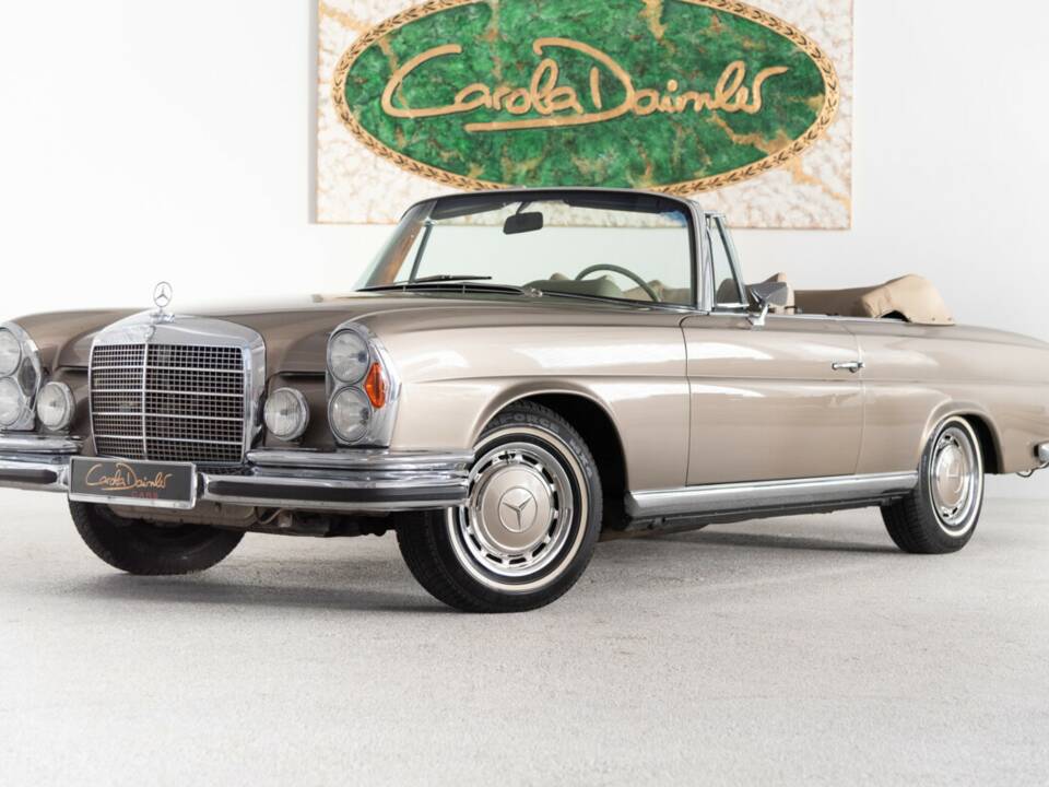 Bild 3/42 von Mercedes-Benz 280 SE 3,5 (1971)