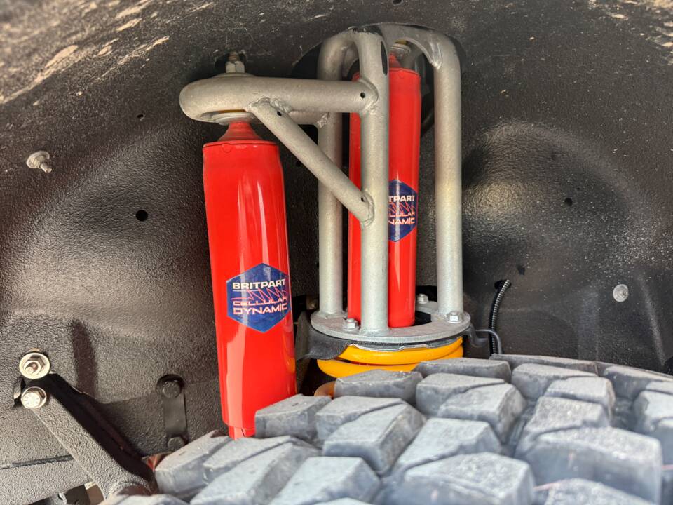 Afbeelding 23/73 van Land Rover Defender 110 (2005)