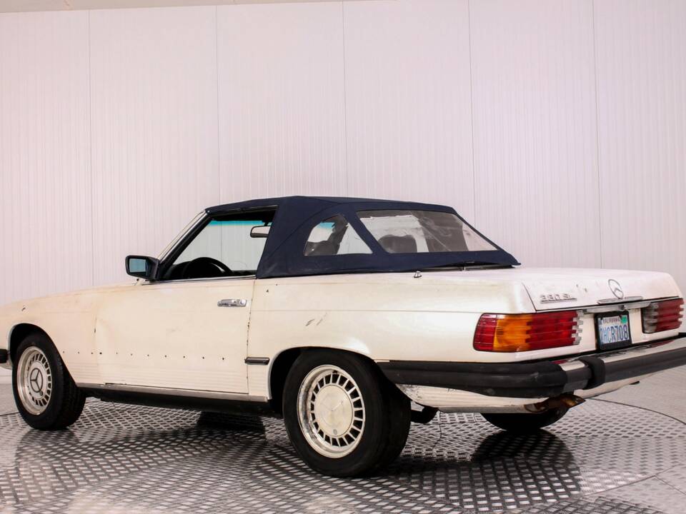 Bild 12/43 von Mercedes-Benz 380 SL (1982)