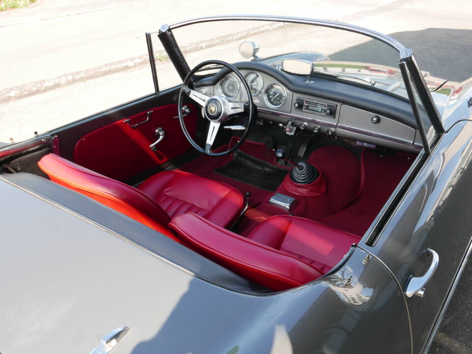 Imagen 17/68 de Alfa Romeo Giulia 1600 Spider (1964)