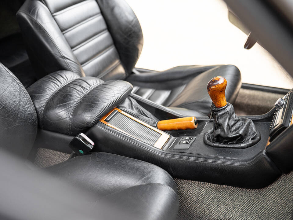 Bild 43/56 von Maserati Spyder (1991)