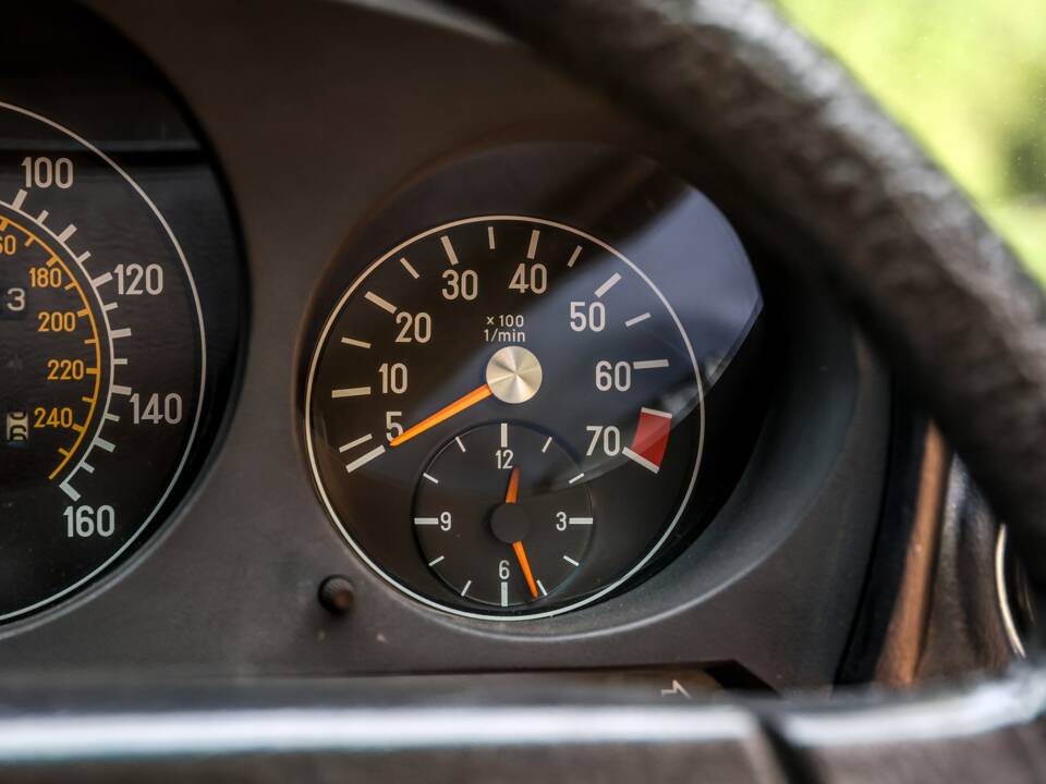 Afbeelding 40/40 van Mercedes-Benz 280 SL (1981)