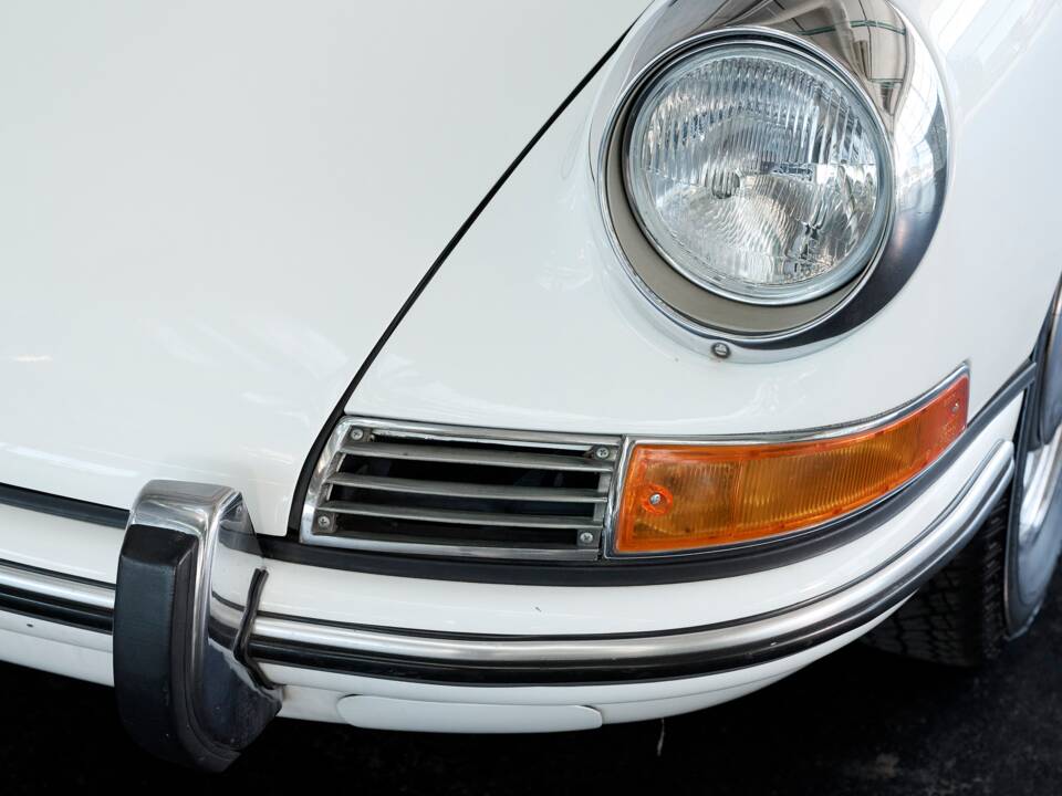 Immagine 6/50 di Porsche 912 (1966)