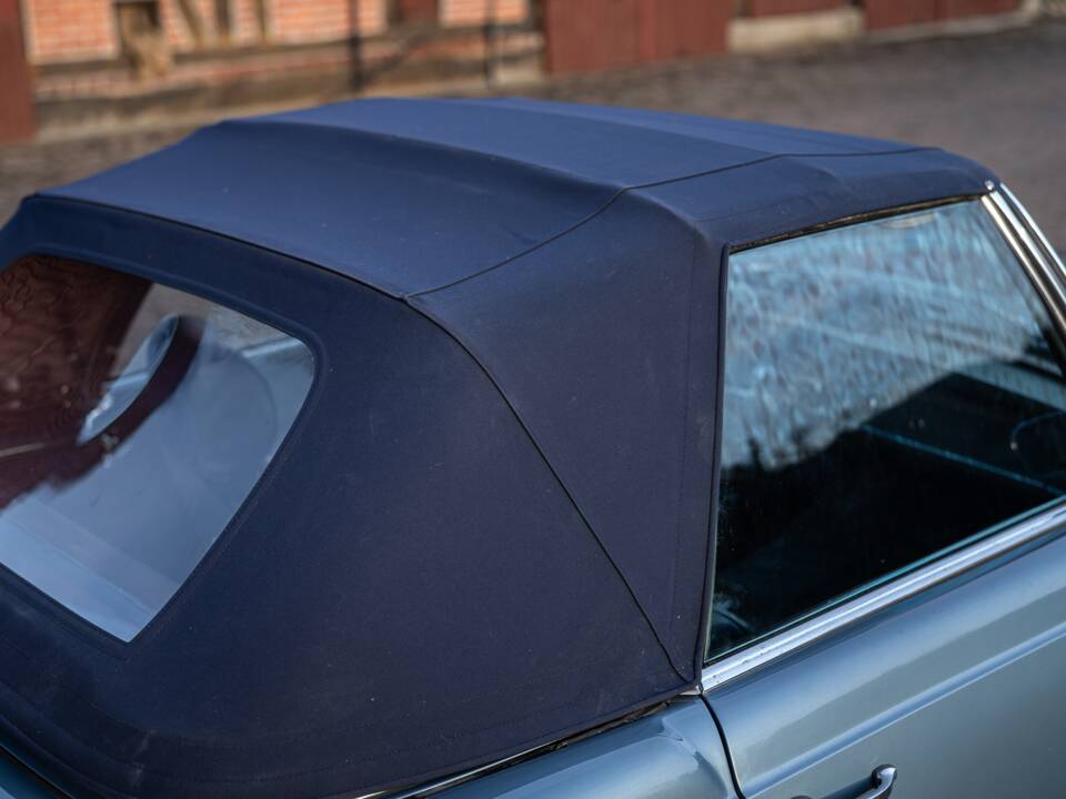 Bild 15/69 von Mercedes-Benz 230 SL (1967)