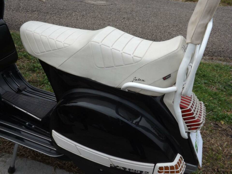 Afbeelding 11/50 van Piaggio Vespa PX 125 E (1983)