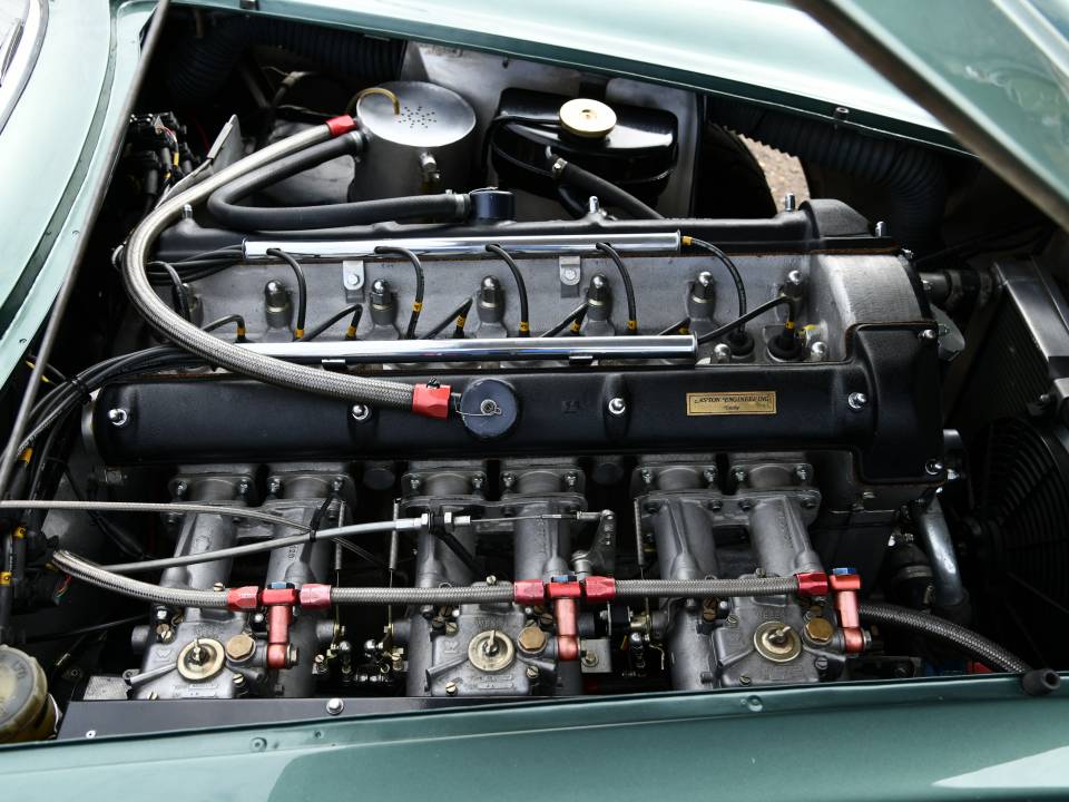 Immagine 7/23 di Aston Martin DB 4 GT Zagato (1960)