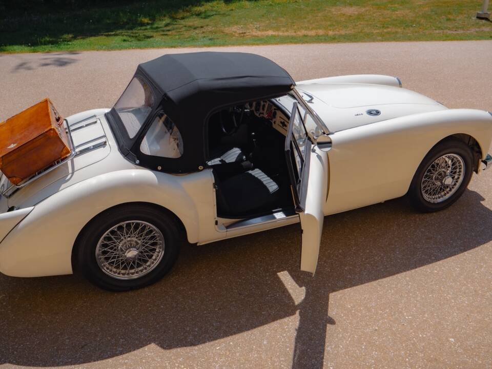 Bild 21/53 von MG MGA Twin Cam (1958)