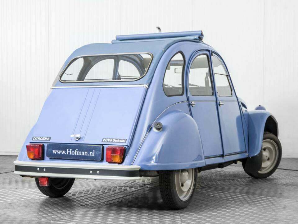 Image 39/50 of Citroën 2 CV 6 (1985)