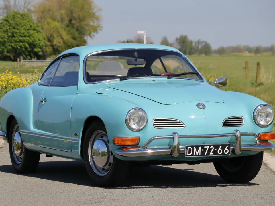 Image 14/50 of Volkswagen Karmann Ghia 1600 (1970)