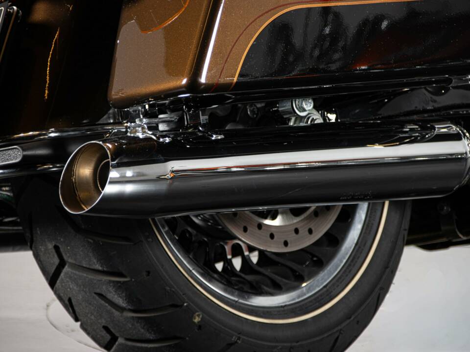 Bild 18/50 von Harley-Davidson DUMMY (2013)