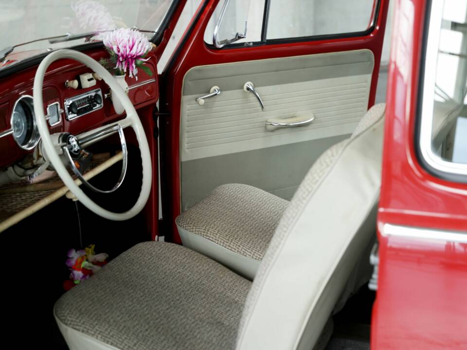 Immagine 19/50 di Volkswagen Beetle 1200 Export &quot;Dickholmer&quot; (1963)