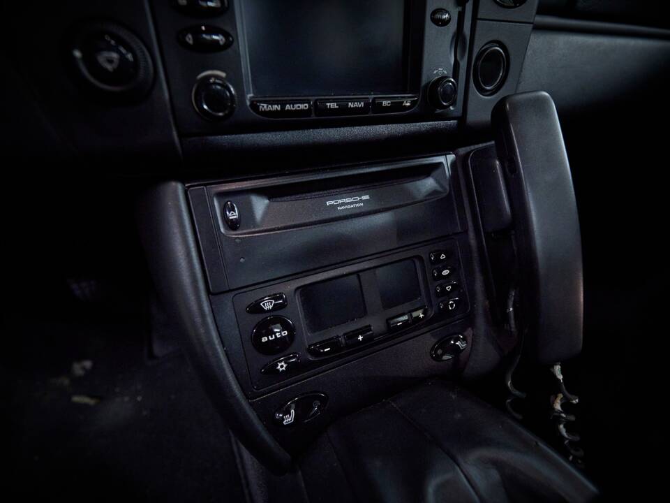 Image 73/98 of Porsche 911 Turbo (2000)