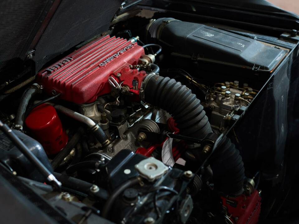 Bild 55/99 von Ferrari Mondial Quattrovalvole (1985)