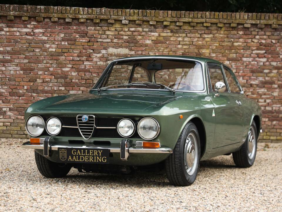 Bild 48/50 von Alfa Romeo 1750 GT Veloce (1971)