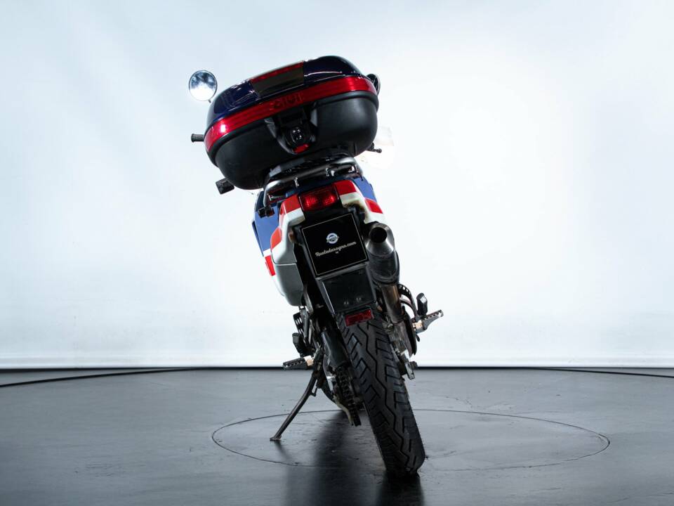 Imagen 3/50 de Honda DUMMY (1989)