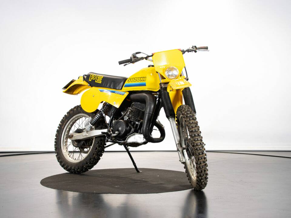 Immagine 1/9 di Suzuki GN 400 (1980)